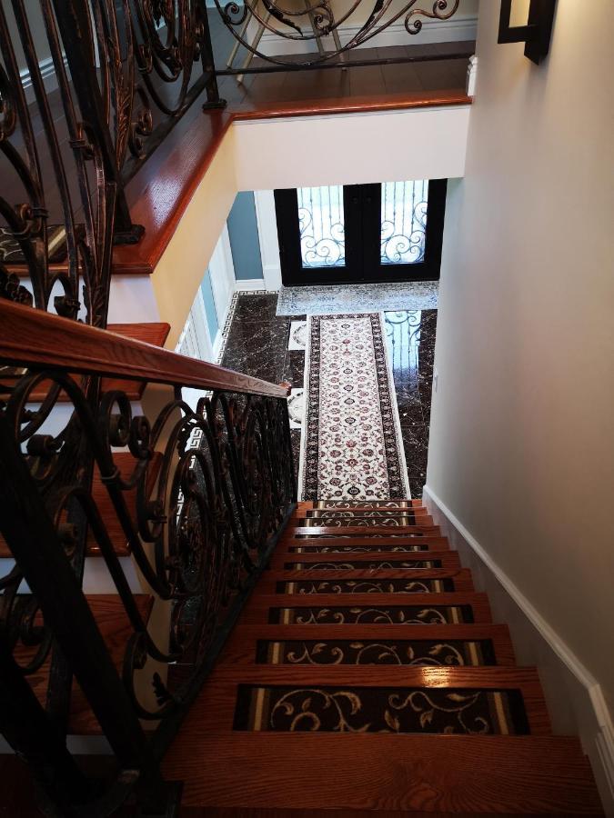 Luxury Hotel-style In Queens, Hospedagem domiciliar *